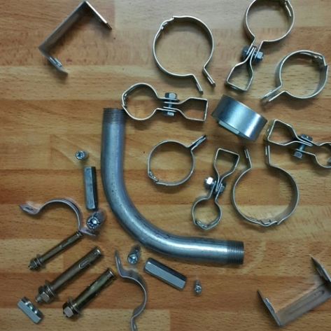 4 loại kẹp ống luồn dây điện được sử dụng phổ biến nhất hiện nay